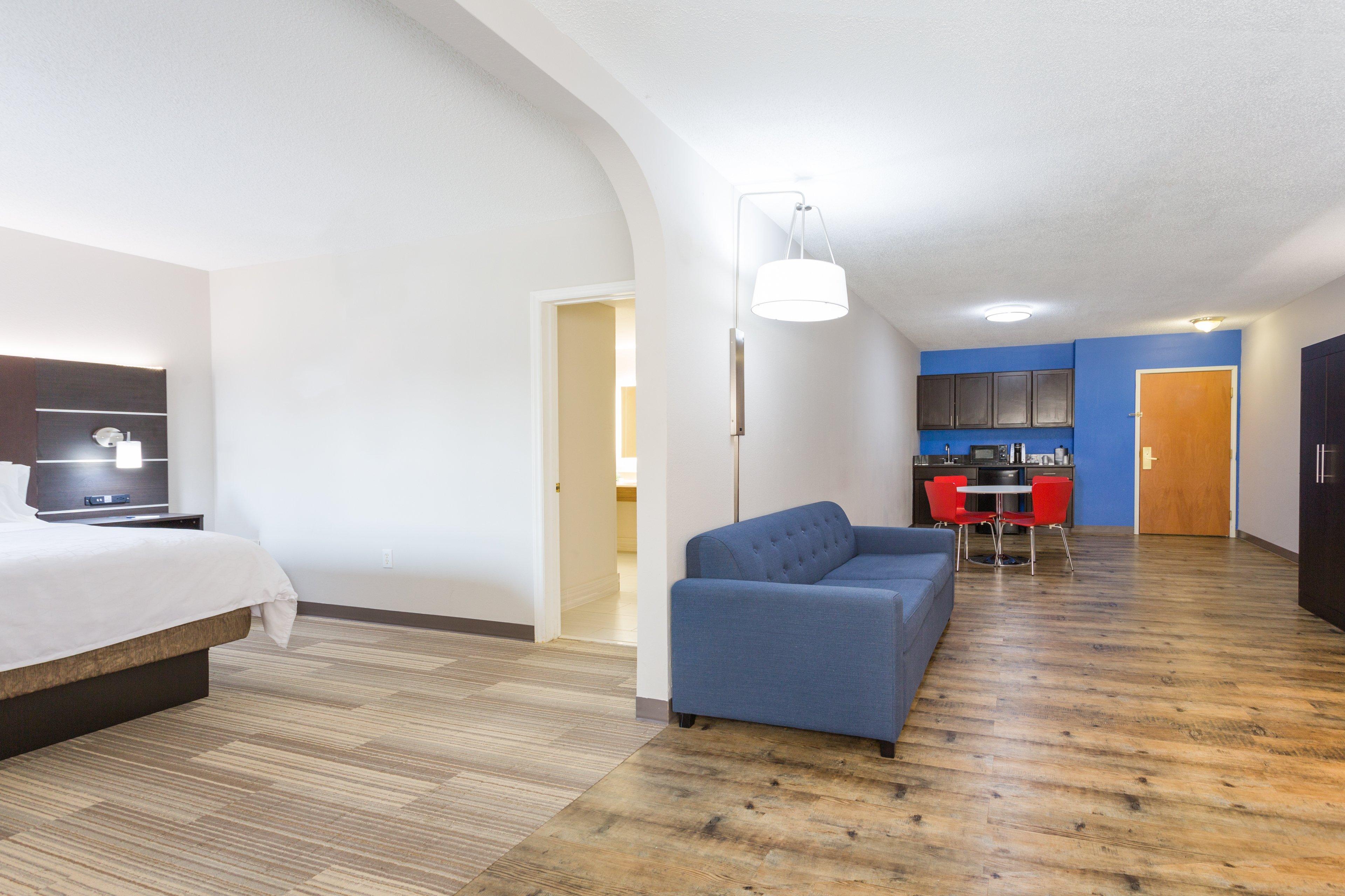 Holiday Express - By Ihg
